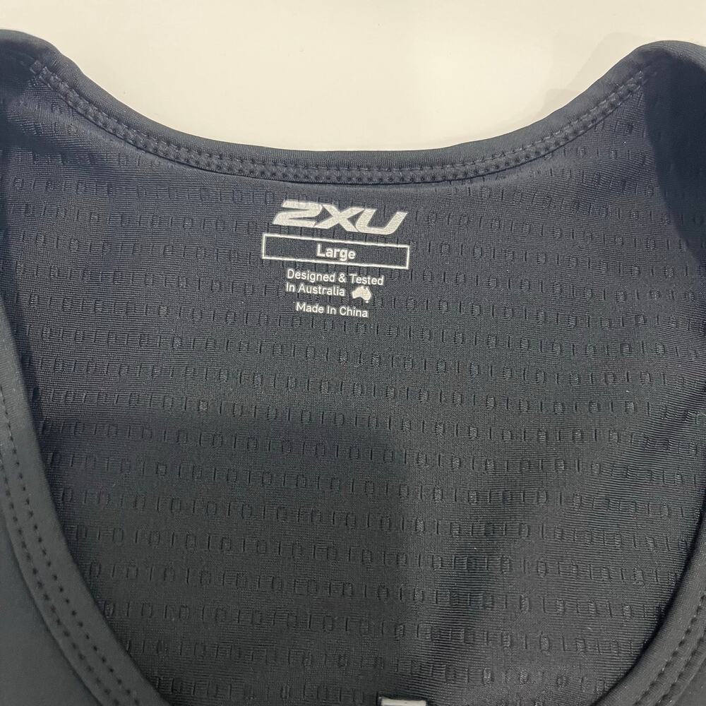 2XU Women's LG Tri Singlet Black Compression 1/2 Zip Athletic Tank Top NWT - Picture 5 of 5